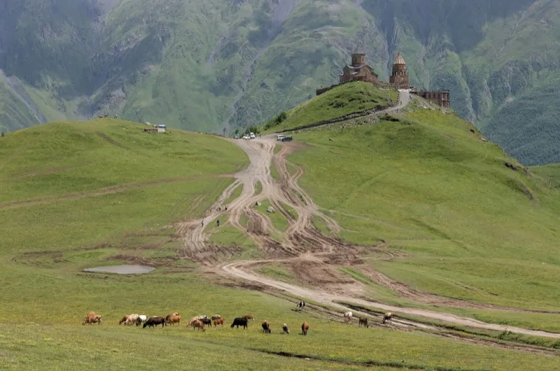 Gergeti et le mont Kazbek, Géorgie - exemple d'itinéraire sur mesure