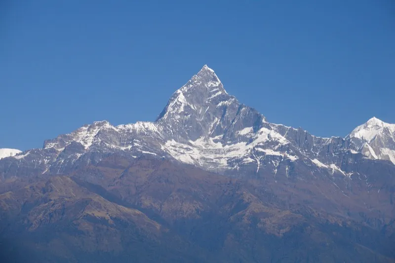 Annapurna vue depuis Pokhara, Népal - exemple d'itinéraire sur mesure